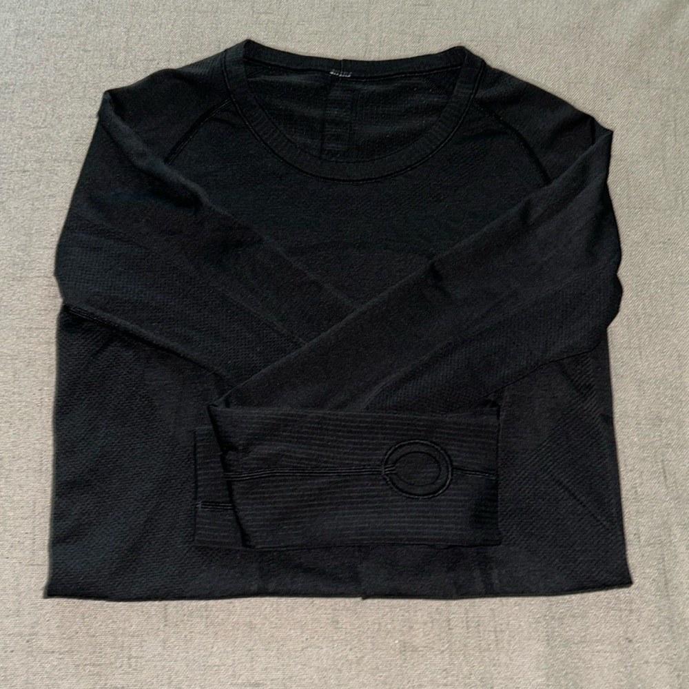 Lululemon Swiftly Tech Long Sleeve Black Size 8